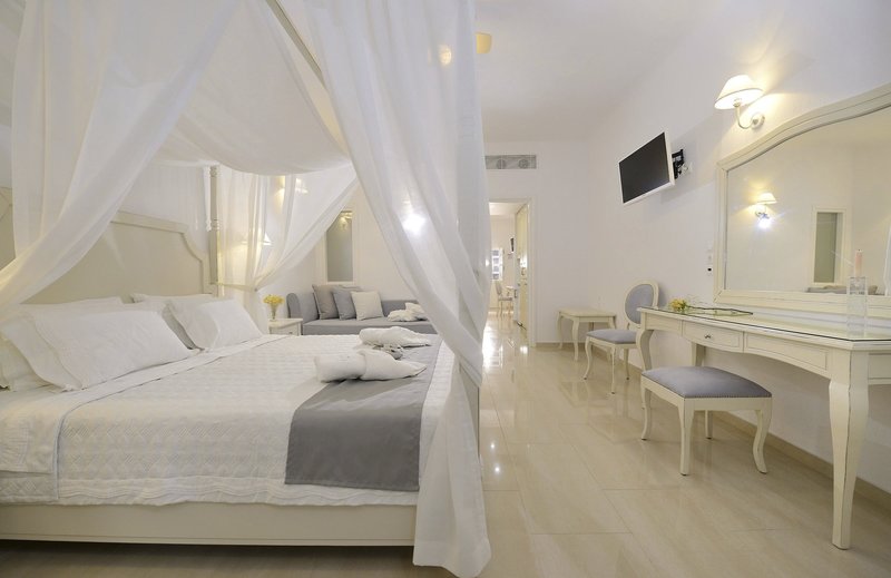 Kamari Hotel 9