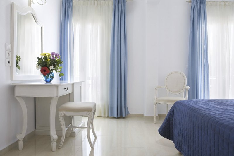 Kamari Hotel 12