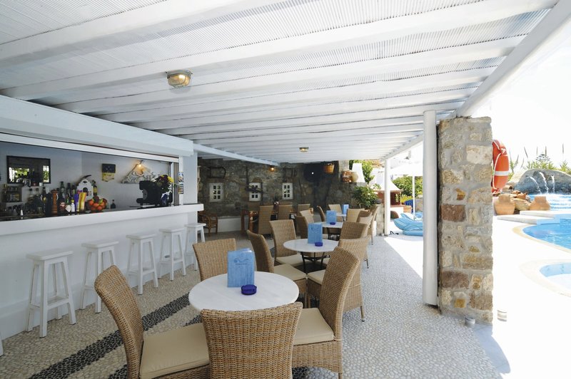 Kamari Hotel 13