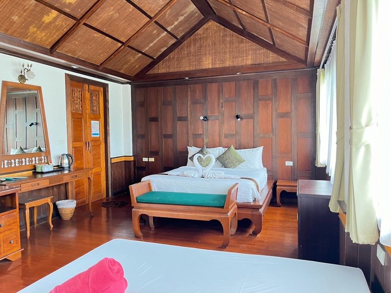 Coco Palm Beach Resort 36