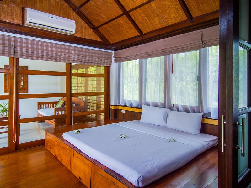 Coco Palm Beach Resort 37