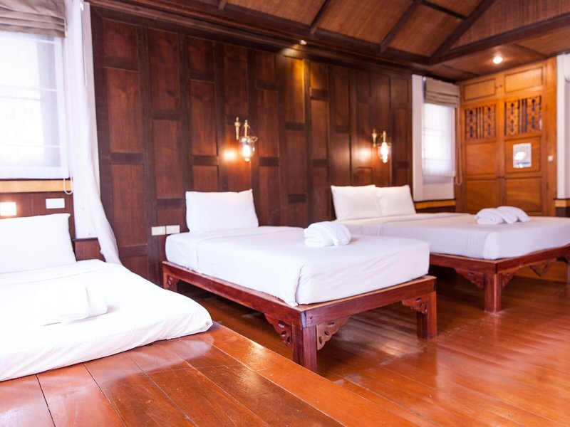 Coco Palm Beach Resort 44