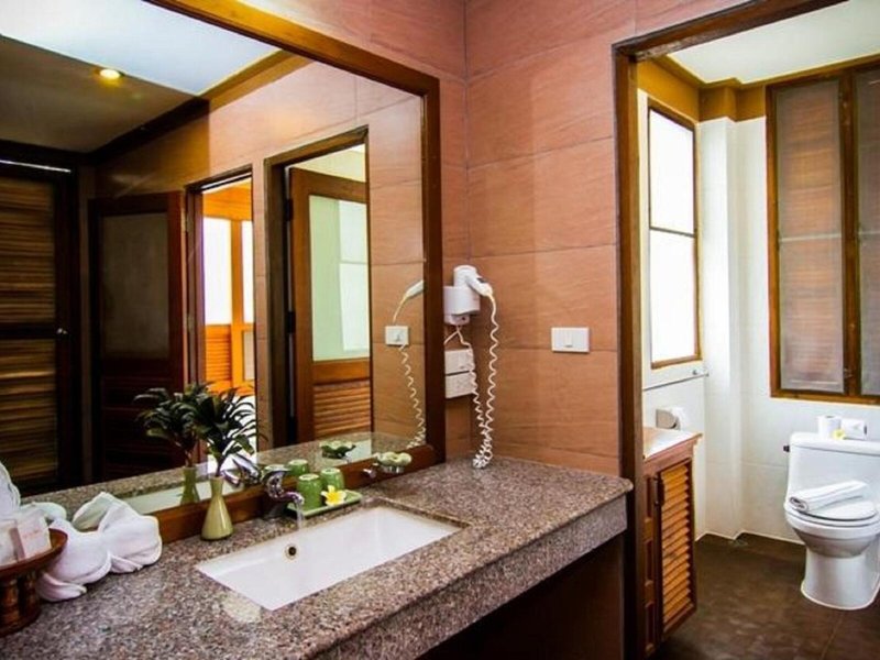 Coco Palm Beach Resort 49
