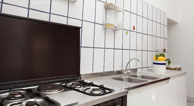 Melody Sorrento Suites 5