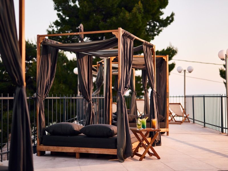 Colentum 12 - Outdoor Pool