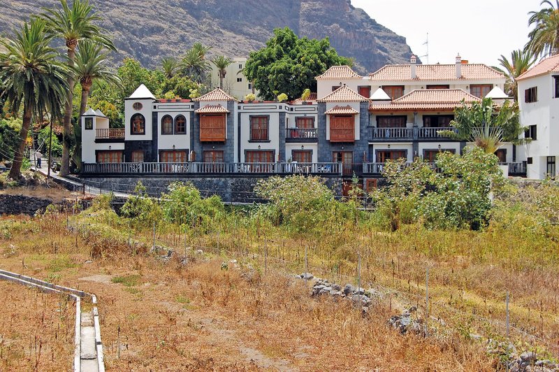 Finca La Roseta & App. Borbolan 6