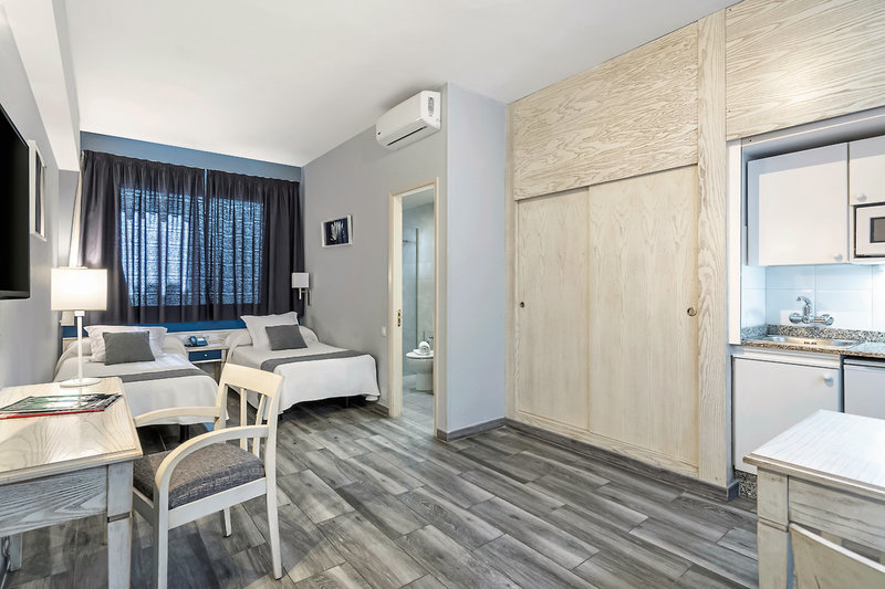 Apartamentos Colon Playa 6