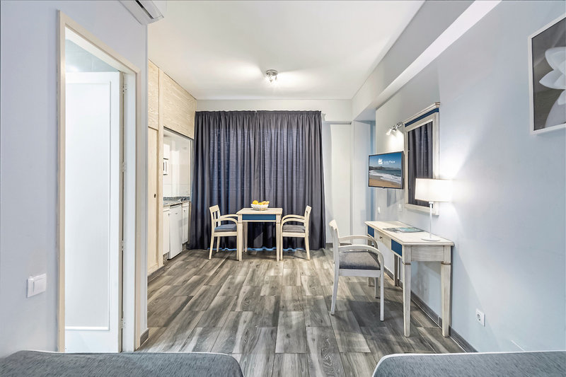 Apartamentos Colon Playa 8