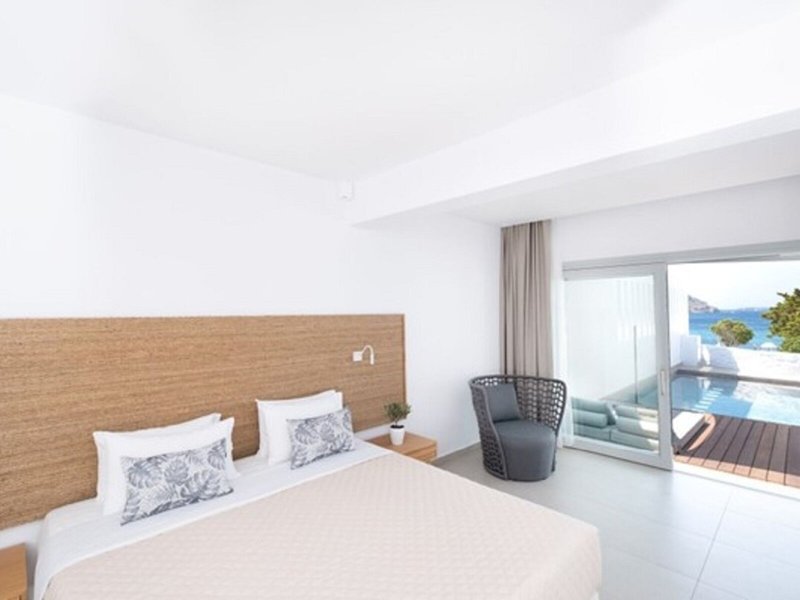 Manoulas Beach 32