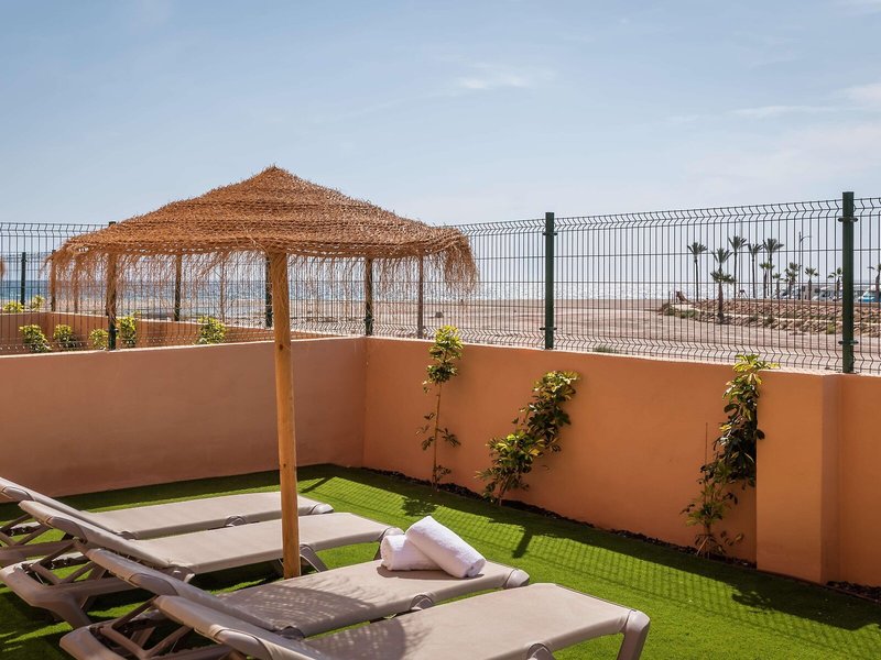 ALEGRIA Colonial Mar 4