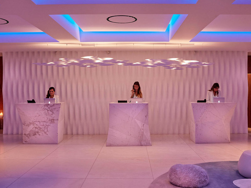 Myconian Ambassador Relais & Chateaux 13