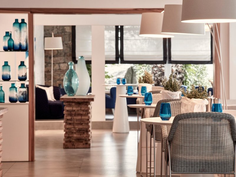 Myconian Ambassador Relais & Chateaux 19