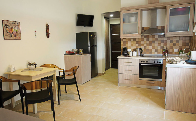 Villa & Apartments Sissy 5