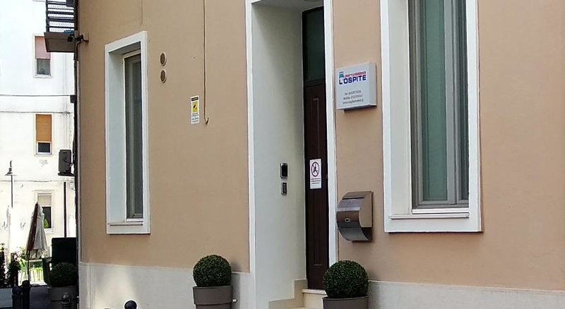 L ospite Lifestyle Residence