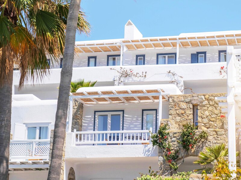 Mykonos Blu, A Grecotel Resort to Live 67