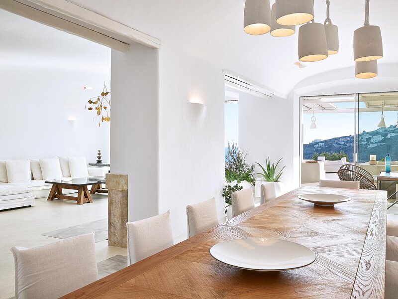 Mykonos Blu, A Grecotel Resort to Live 92