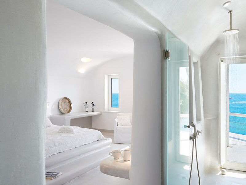 Mykonos Blu, A Grecotel Resort to Live 221