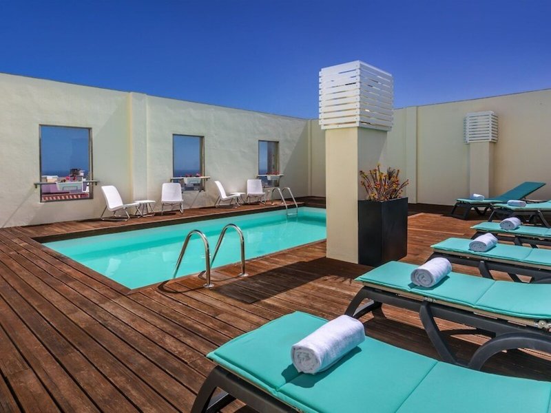 Occidental Santa Cruz Contemporaneo  6