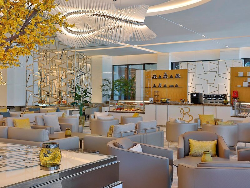 Hilton Dubai Palm Jumeirah 15