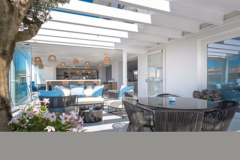 PH Hotel 4