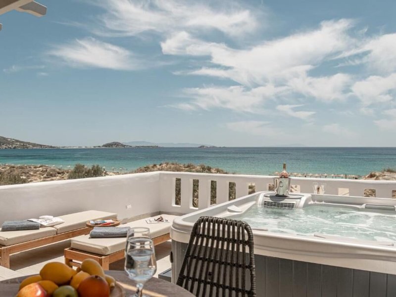 Almiriki Naxos Beachside Living 22