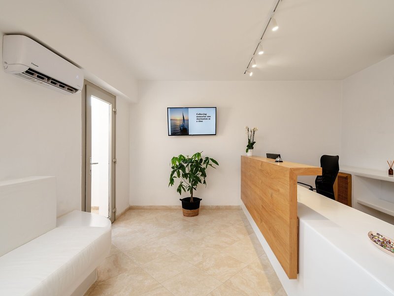 Almiriki Naxos Beachside Living 25