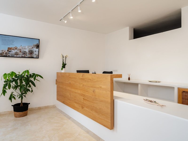 Almiriki Naxos Beachside Living 26
