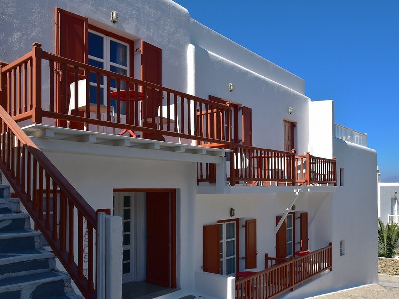 Petasos Town 2 - Exterior