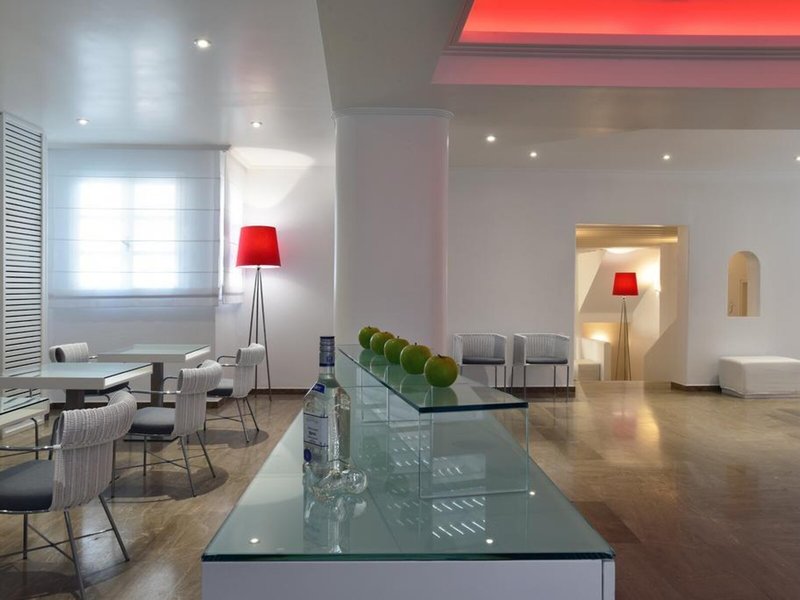 Petasos Town 12 - Restaurant