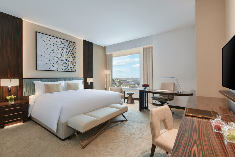 Sofitel Dubai Wafi 4