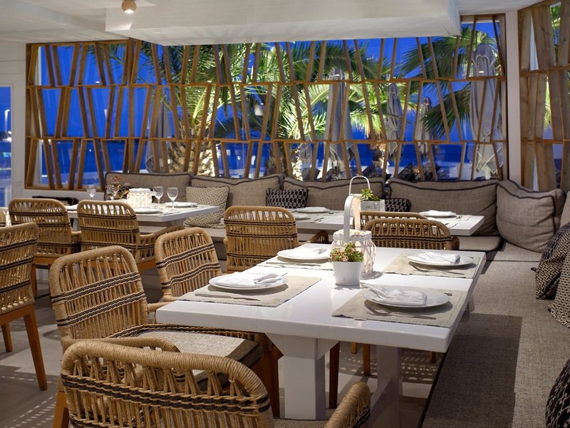 Petinos Beach Hotel 16