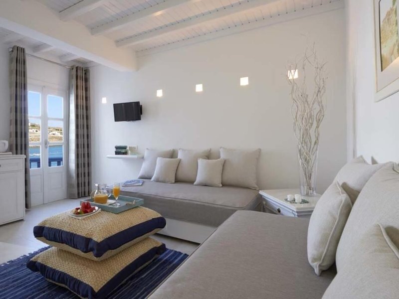 Petinos Beach Hotel 38