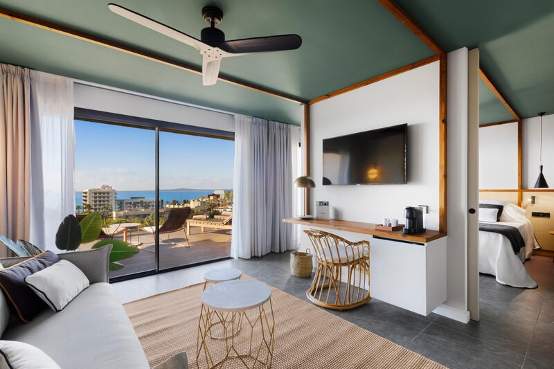 Aubamar Suites & Spa 35 - Room Example