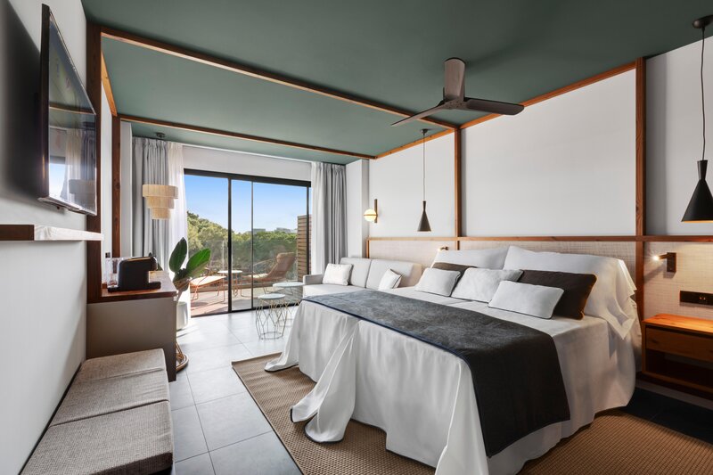 Aubamar Suites & Spa 37 - Room Example