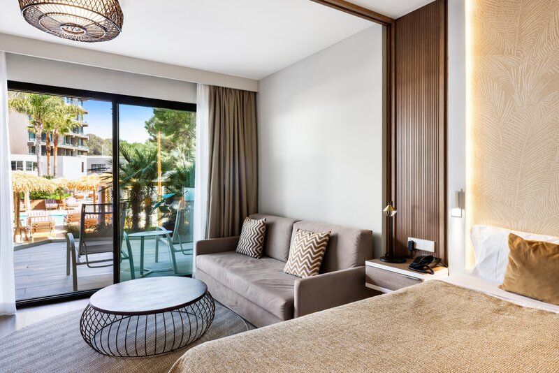 Aubamar Suites & Spa 80 - Room Example