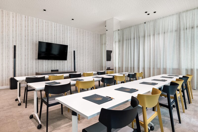 Aubamar Suites & Spa 103 - Conference Room