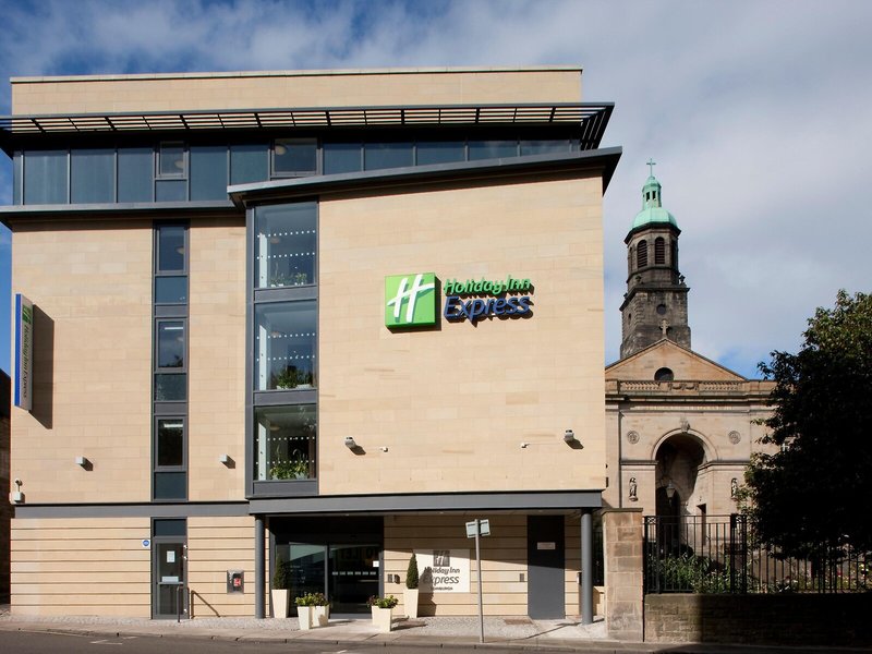 Holiday Inn Express Edinburgh Royal Mile 3