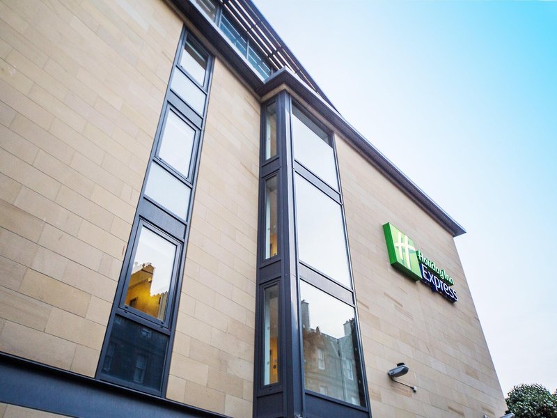 Holiday Inn Express Edinburgh Royal Mile 5