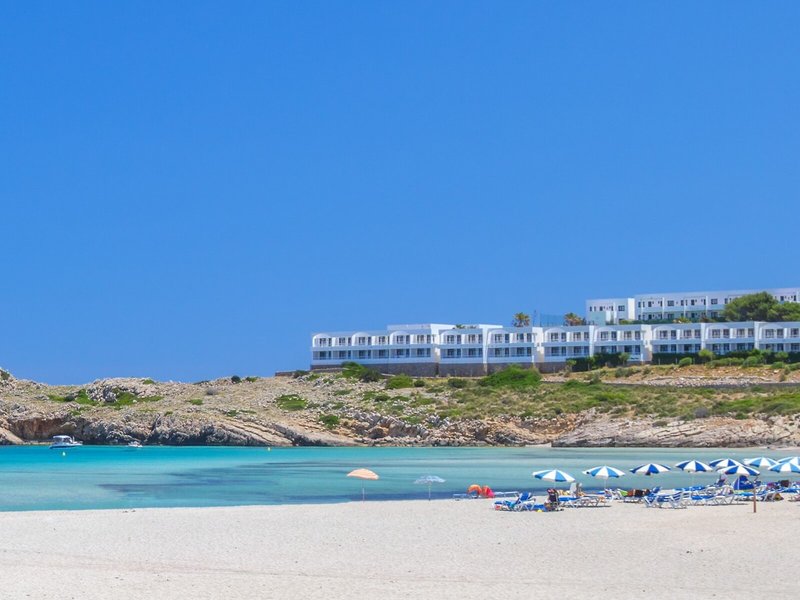 Hotel Apartamentos Beach Club Menorca 1