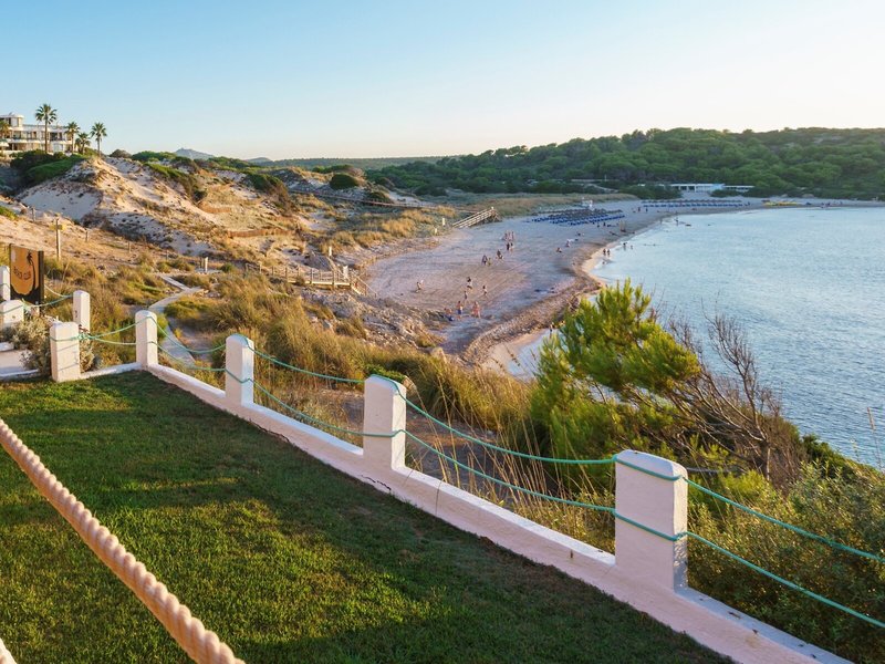 Hotel Apartamentos Beach Club Menorca 16