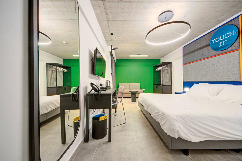 IKYK Hotel 7