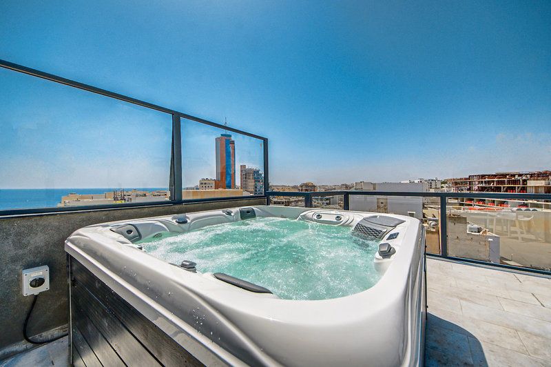 IKYK Hotel 8