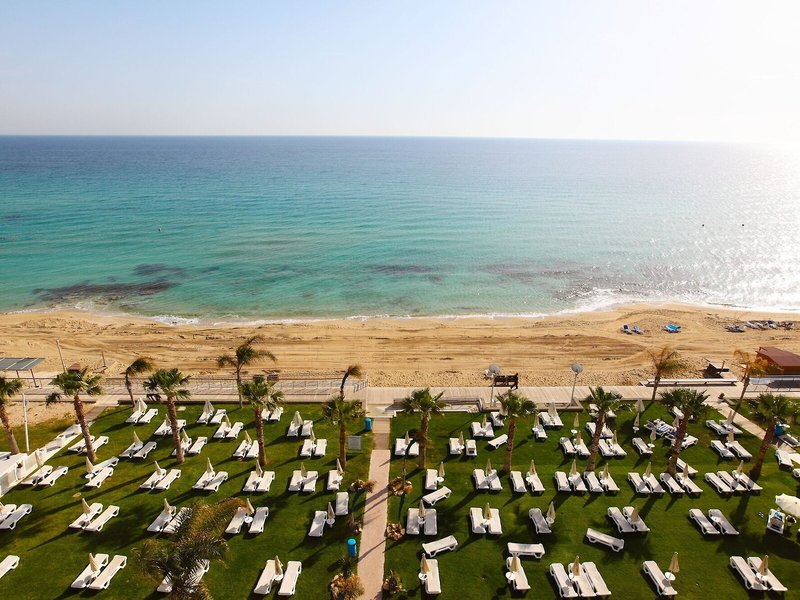 Constantinos The Great Beach Hotel 4