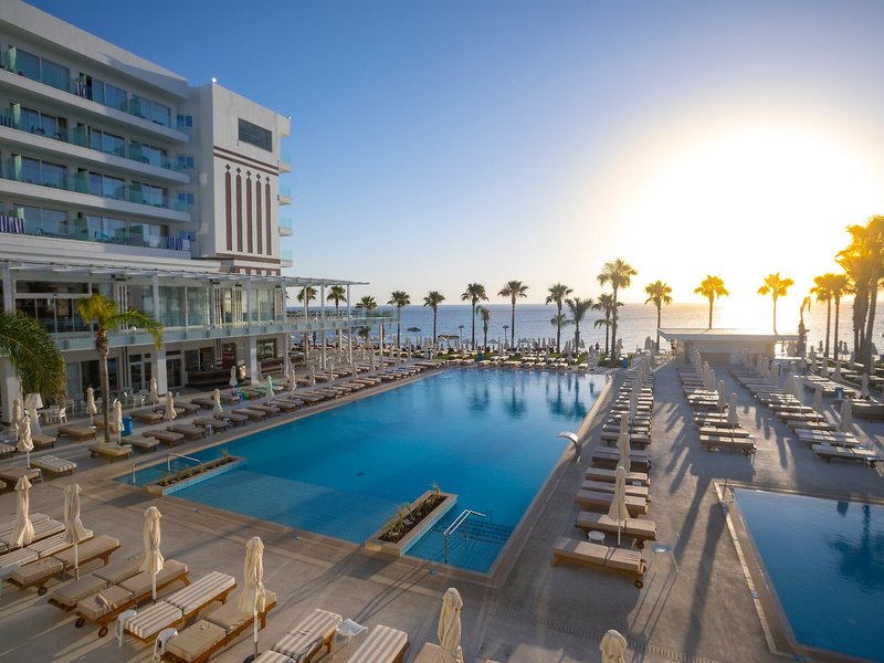 Constantinos The Great Beach Hotel 5