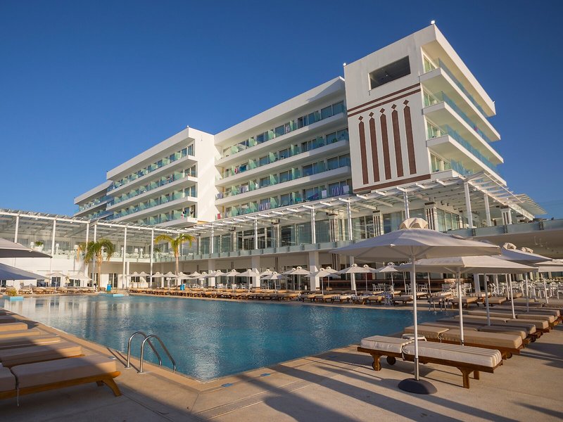 Constantinos The Great Beach Hotel 8