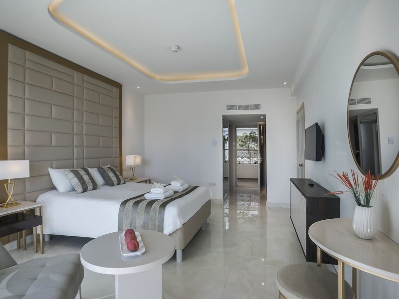 Constantinos The Great Beach Hotel 31