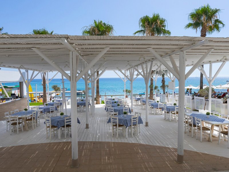 Constantinos The Great Beach Hotel 24