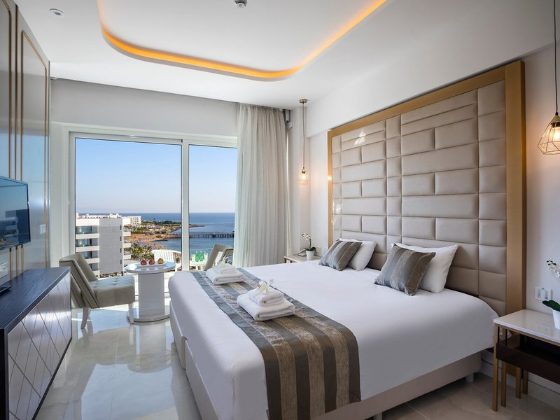 Constantinos The Great Beach Hotel 33