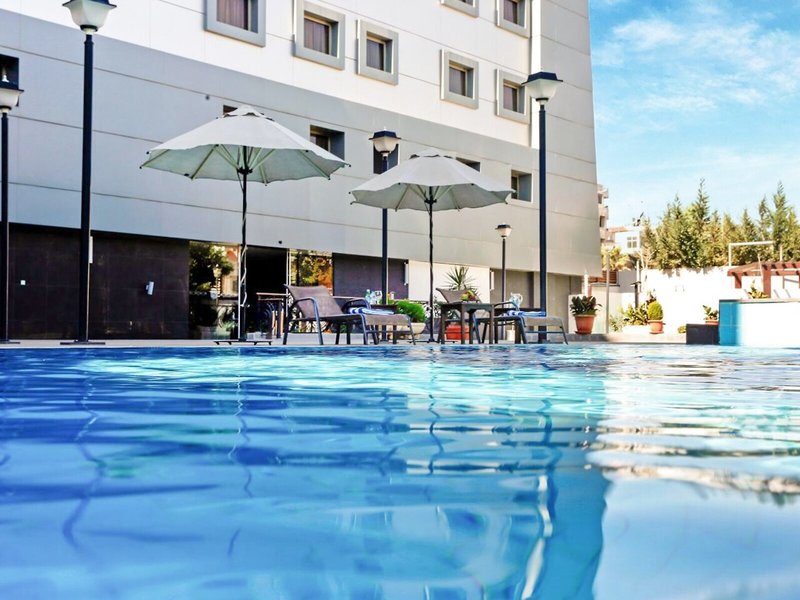 Geneva Hotel 4