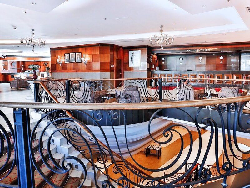 Geneva Hotel 11